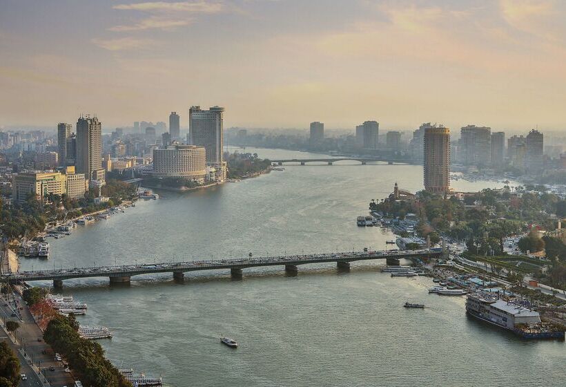 هتل Hilton Cairo Zamalek Residences