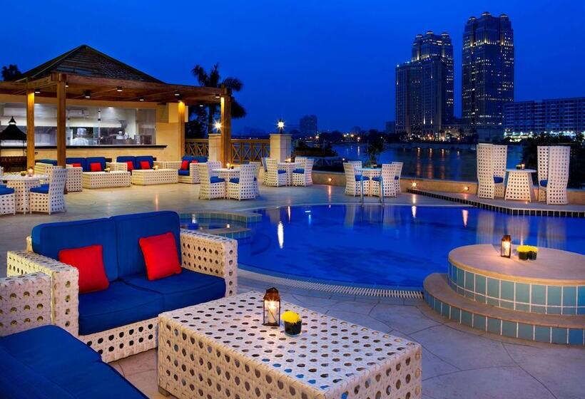 هتل Hilton Cairo Zamalek Residences