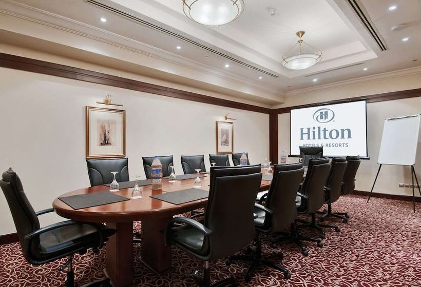 هتل Hilton Cairo Zamalek Residences