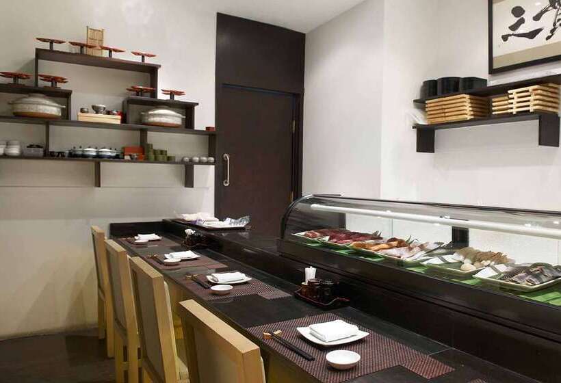 هتل Hilton Cairo Zamalek Residences