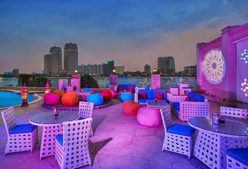 هتل Hilton Cairo Zamalek Residences