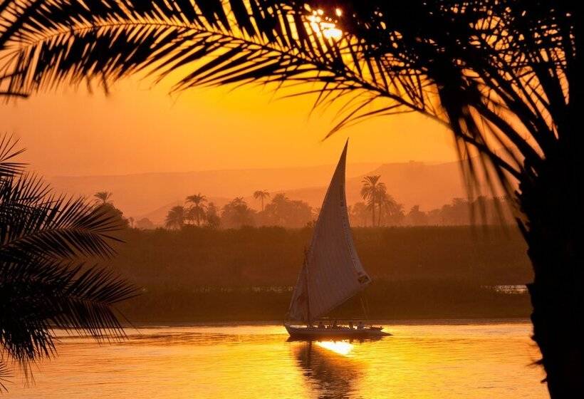 Отель Hilton Luxor Resort & Spa