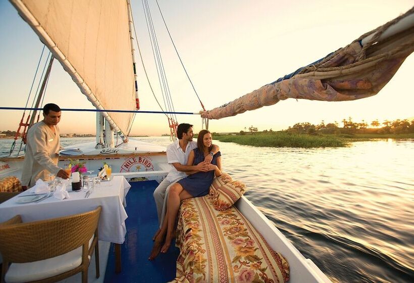 Отель Hilton Luxor Resort & Spa