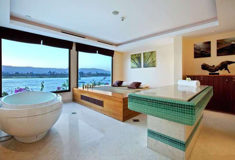 Отель Hilton Luxor Resort & Spa