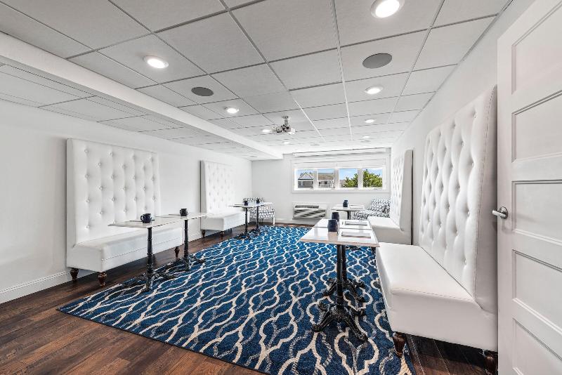 Отель Icona Cape May