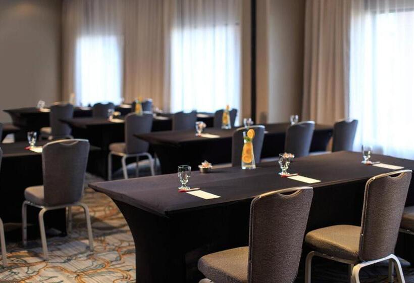 فندق Kansas City Marriott Downtown