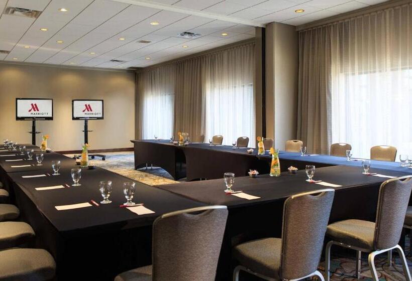 فندق Kansas City Marriott Downtown