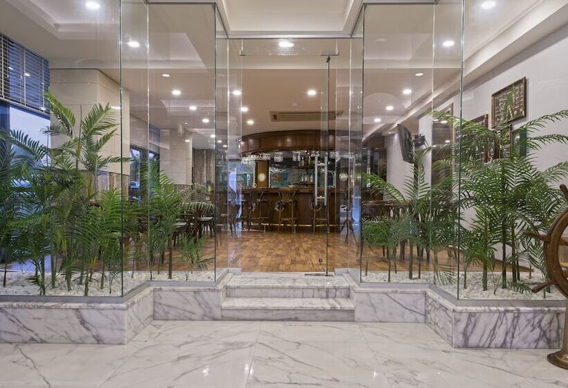 בית מלון כפרי Kaptan