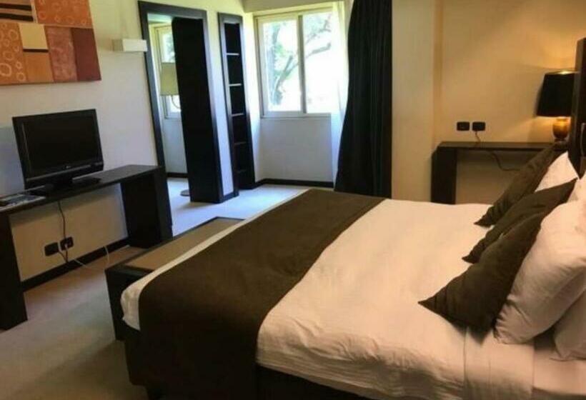 هتل Lake Victoria