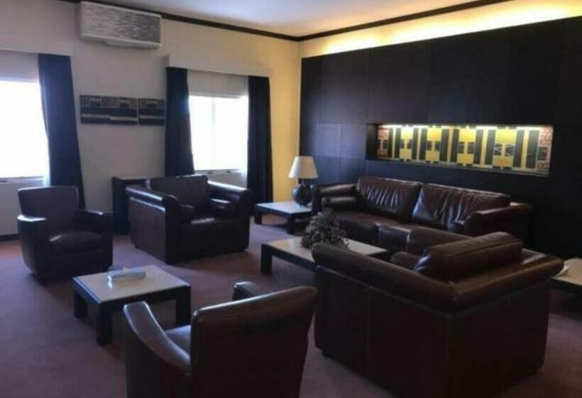 هتل Lake Victoria