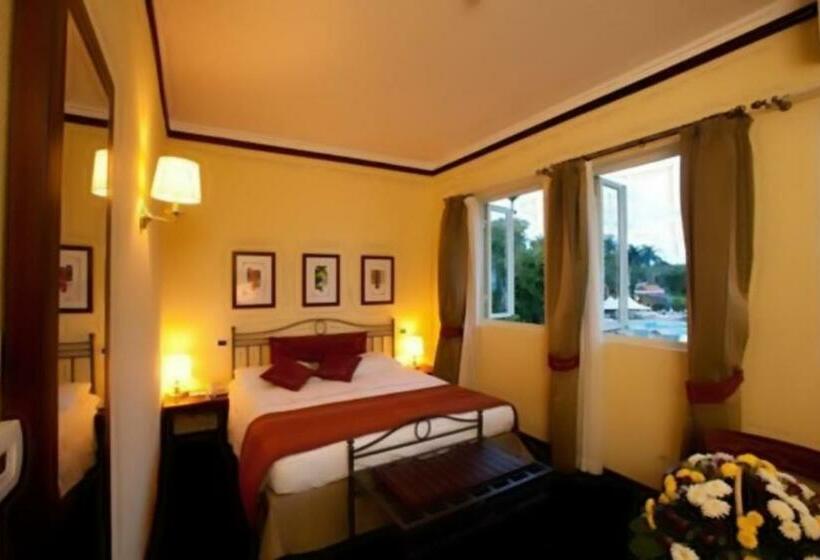 هتل Lake Victoria