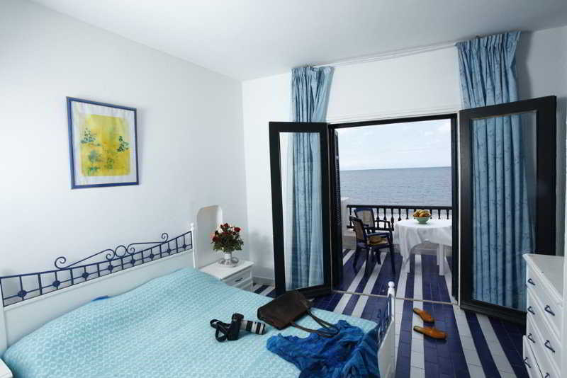 Отель Les Maisons De La Mer