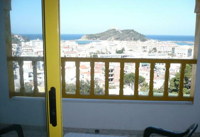 Отель Les Mimosas Tabarka