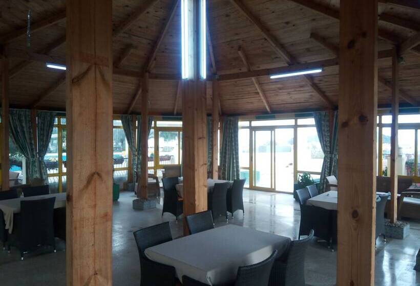 Отель Les Mimosas Tabarka