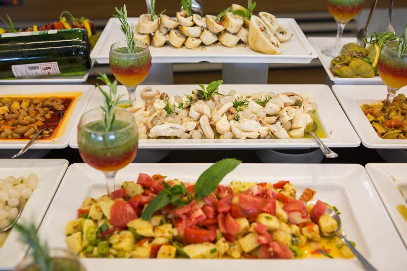 Отель Marti Prime Beach