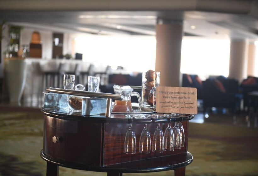 Отель Movenpick Resort Aswan