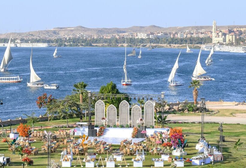 Отель Movenpick Resort Aswan
