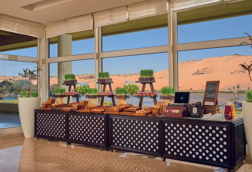 Отель Movenpick Resort Aswan