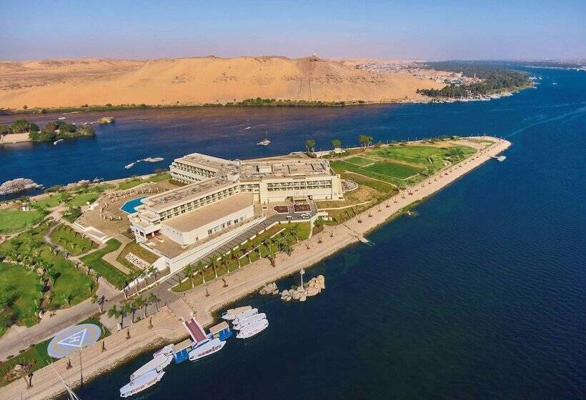 Отель Movenpick Resort Aswan