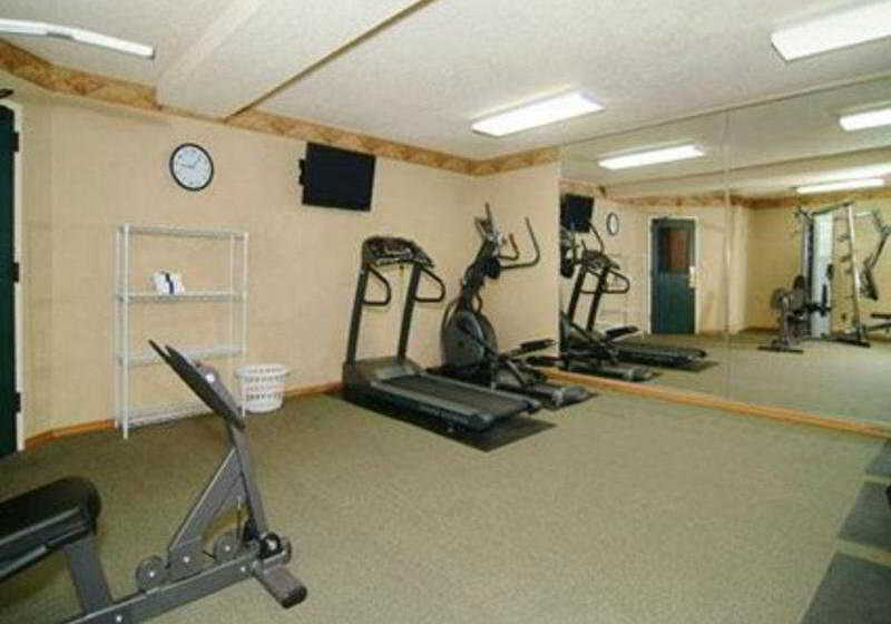 فندق Pan American Inn & Suites