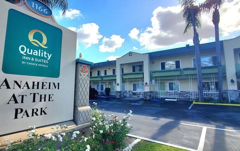 فندق Quality Inn & Suites Anaheim At The Park