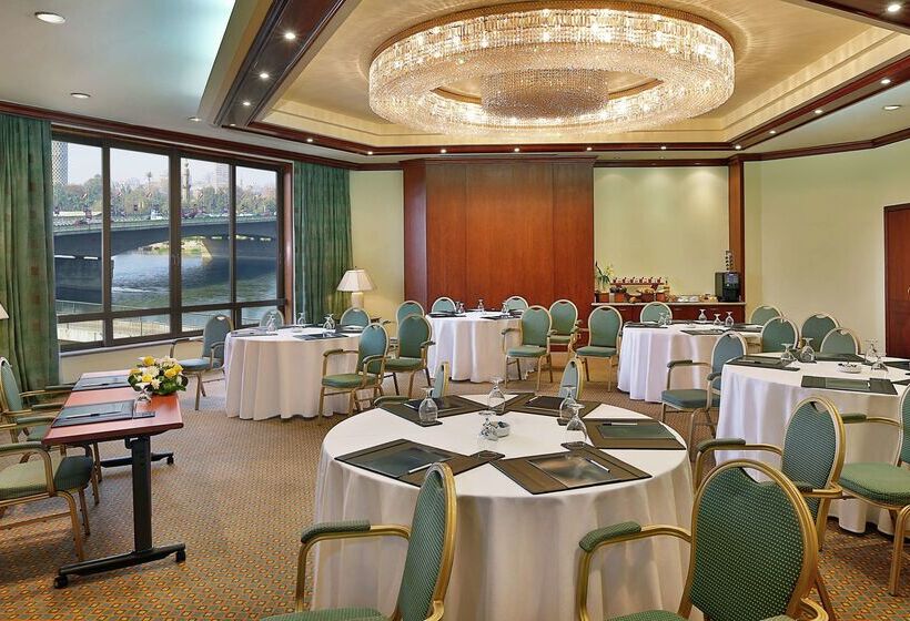 فندق Ramses Hilton