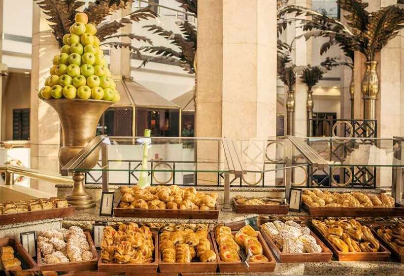 فندق Ramses Hilton