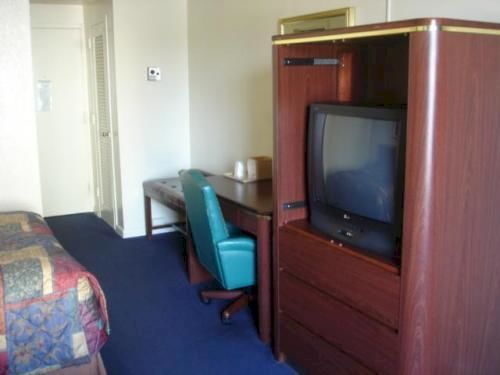 호텔 Red Carpet Inn & Suites Albany