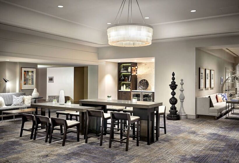 فندق Renaissance Los Angeles Airport