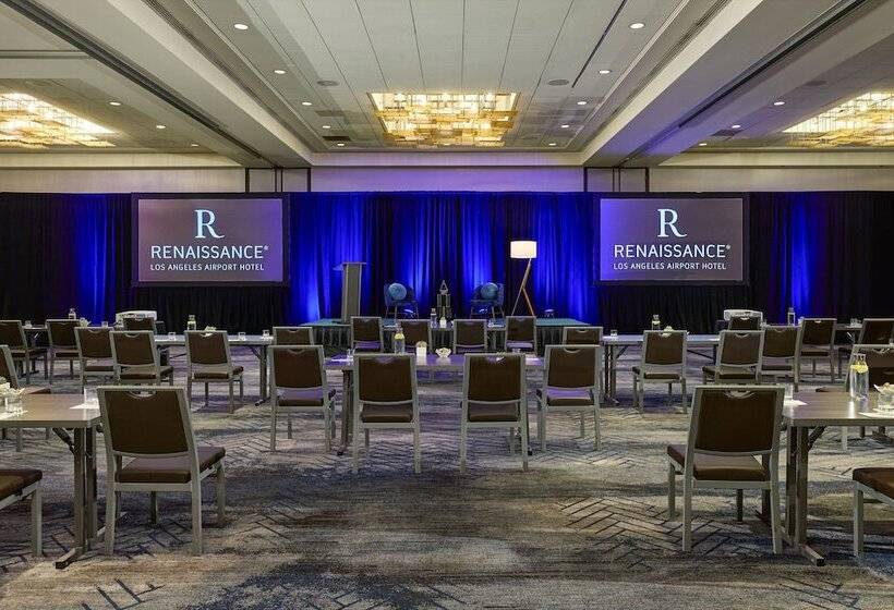 فندق Renaissance Los Angeles Airport