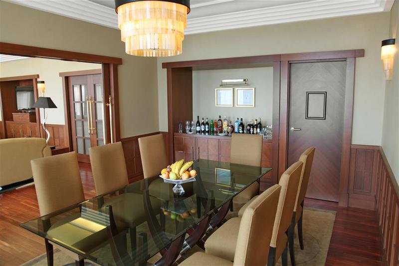 هتل Sheraton Kampala