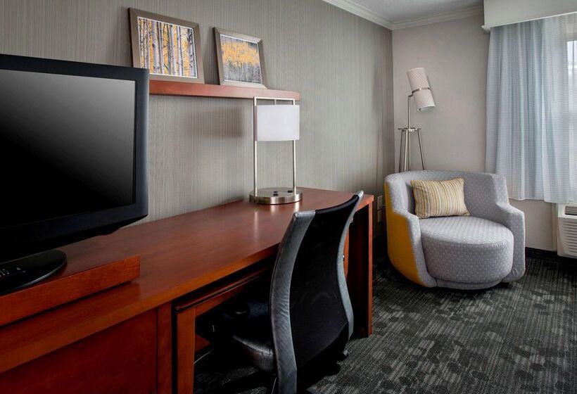 בית מלון כפרי Sonesta Select Tinton Falls Eatontown