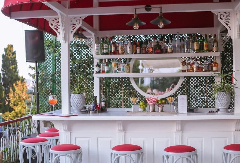 בית מלון כפרי Splendid Palace