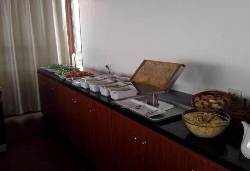 Отель Sunday Beach