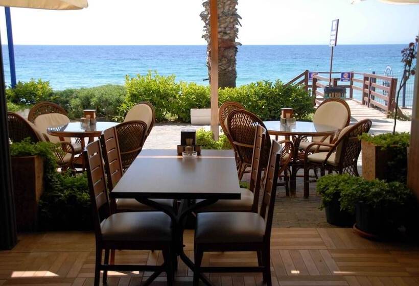 Отель Sunday Beach