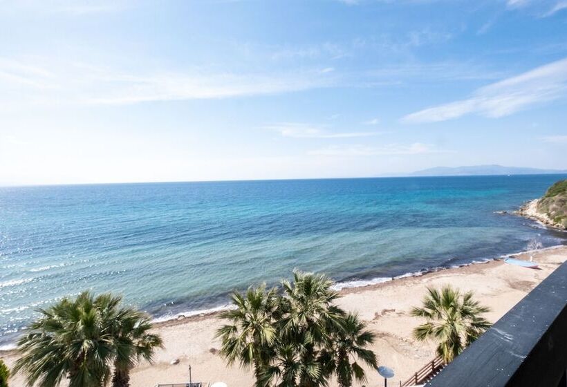 Отель Sunday Beach