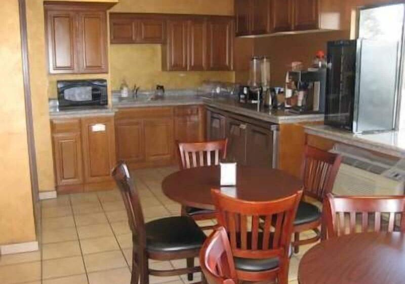 فندق Sunrise Inn