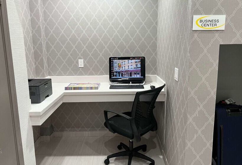 فندق Super 8 By Wyndham San Francisco/union Square Area