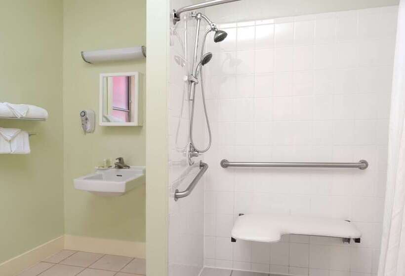 فندق Super 8 By Wyndham San Francisco/union Square Area