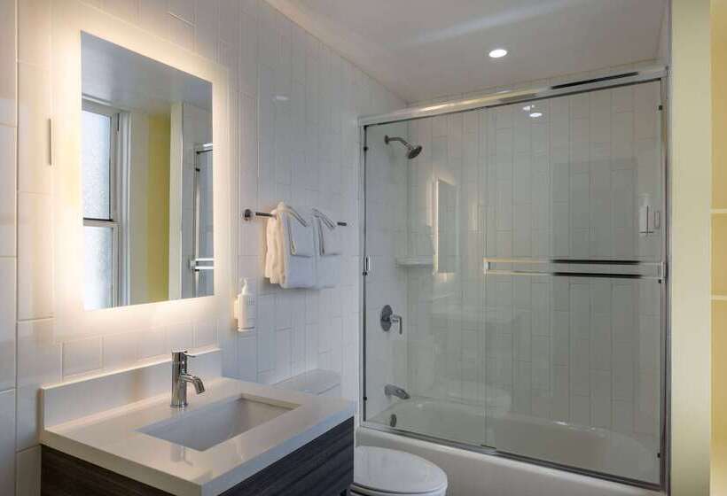 فندق Super 8 By Wyndham San Francisco/union Square Area