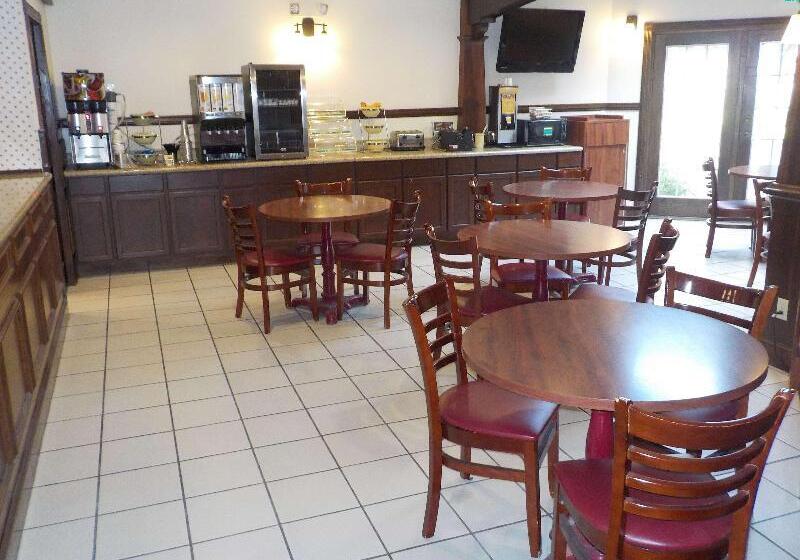 Surestay Plus Hotel By Best Western Auburn