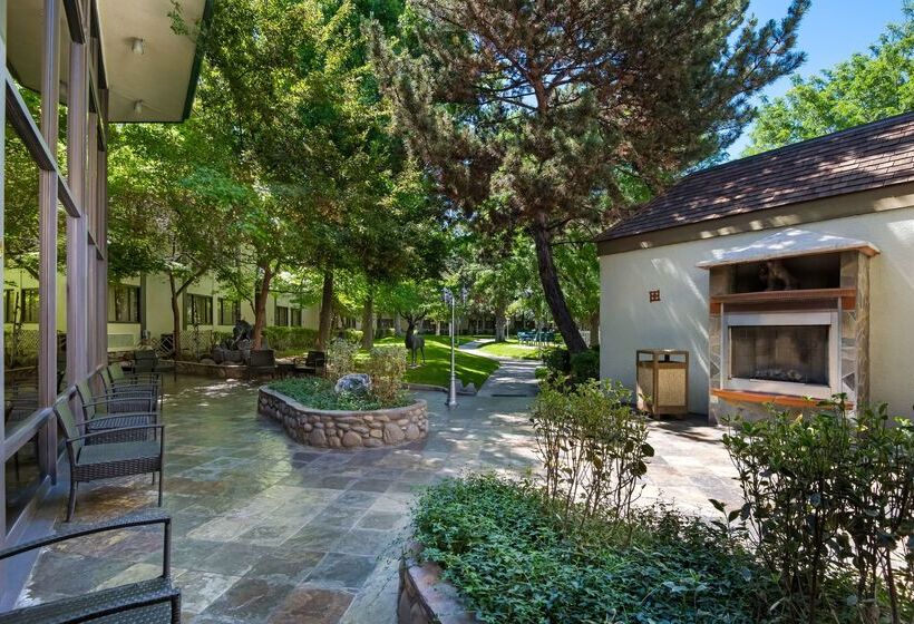 Surestay Plus Hotel By Best Western Reno Airport