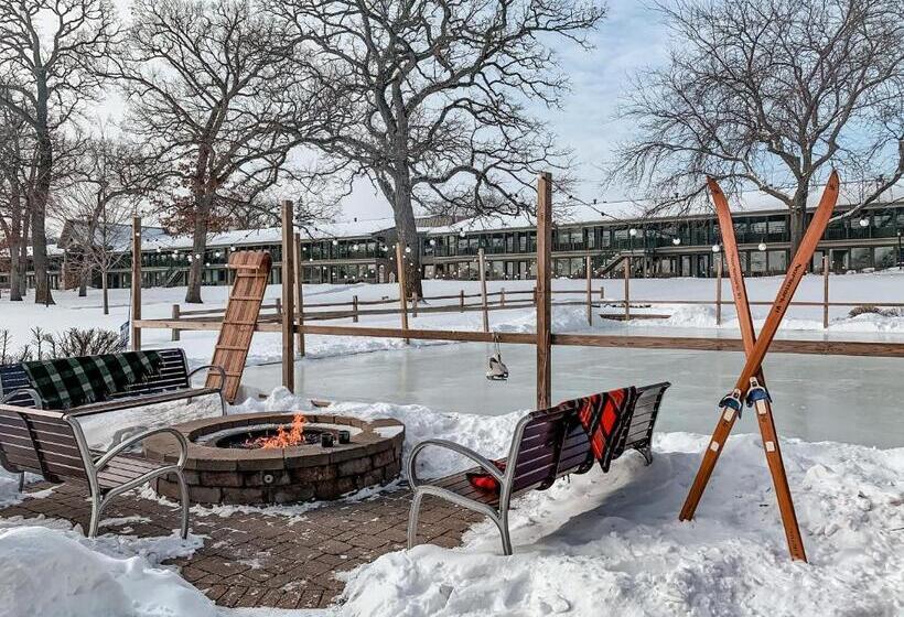 هتل The Abbey Resort