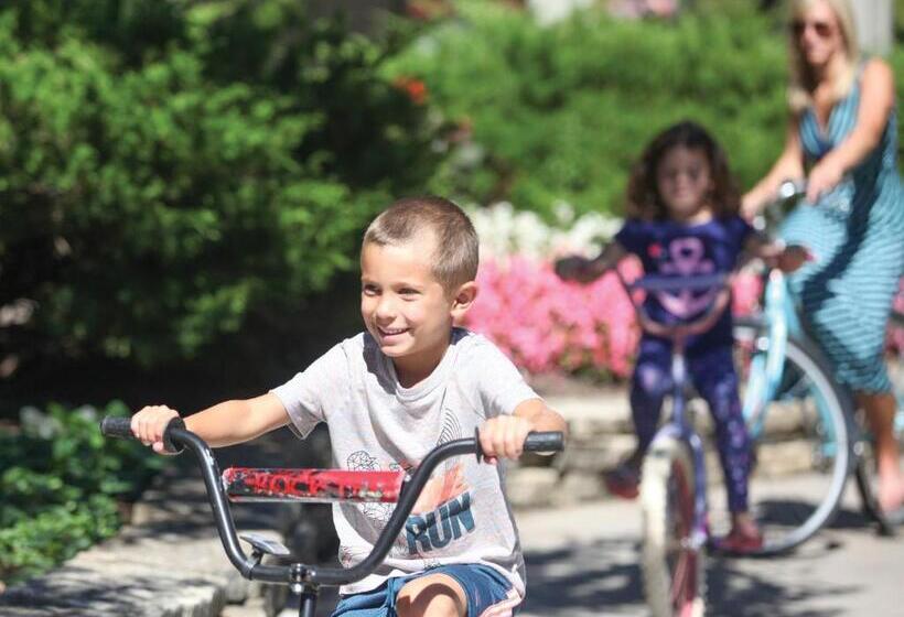 ホテル The Abbey Resort