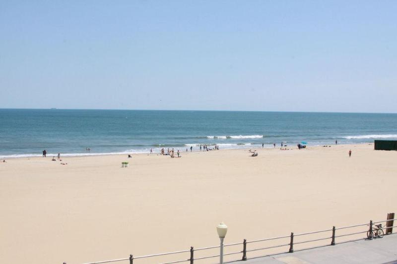 The Barclay Towers Hotel And Resort