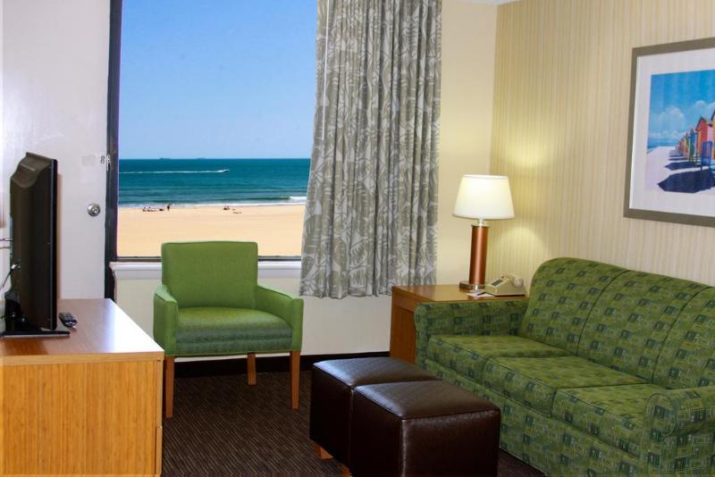 The Barclay Towers Hotel And Resort