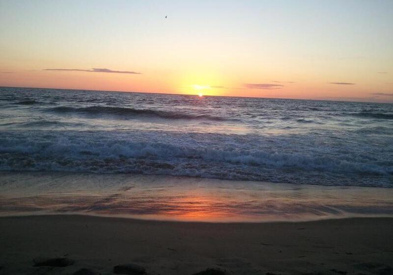 The Barclay Towers Hotel And Resort