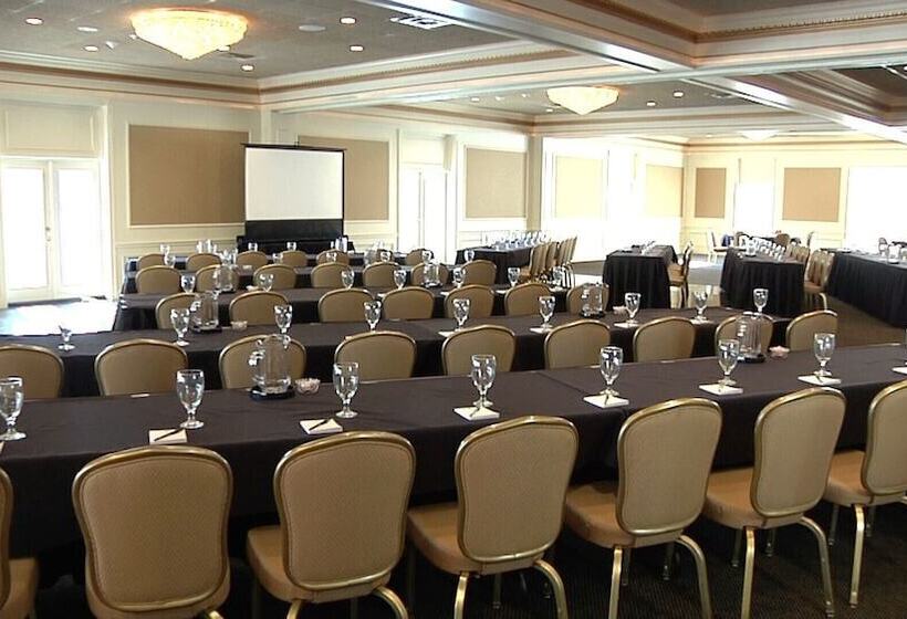 فندق The Grand Resort