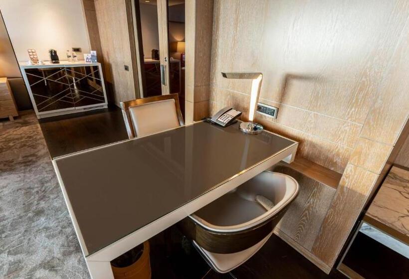 Hotel The Marmara Taksim