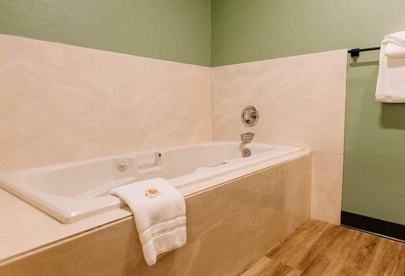 Maverick Hotel Eugene Near University, Ascend Hotel Collection